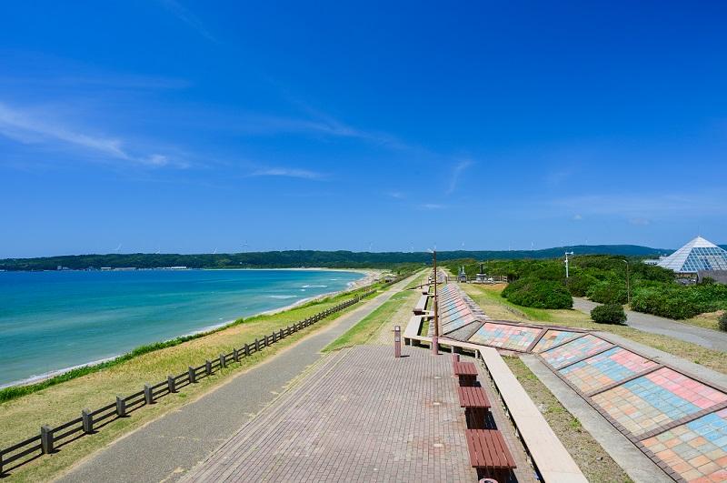 世界一長いベンチの画像1