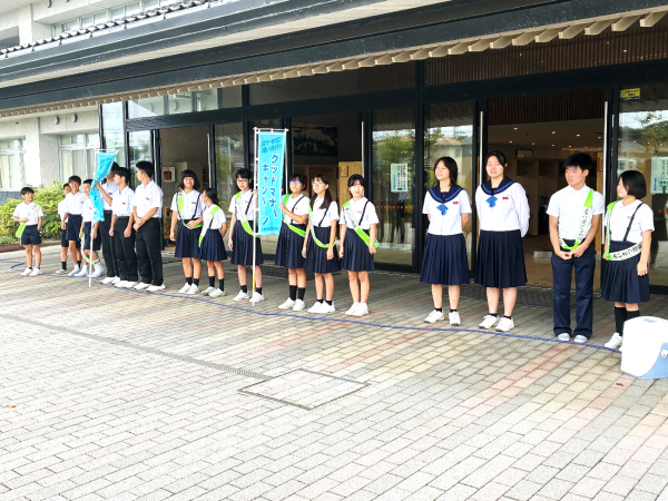 挨拶運動